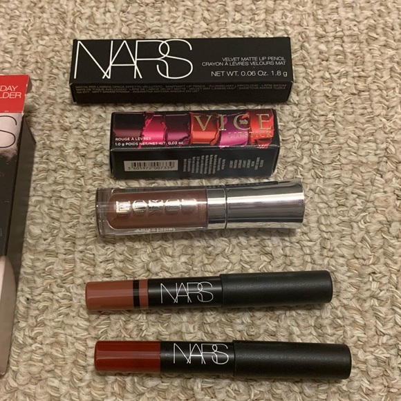 Premium Brands Lipstick Bundle Value at $130+ - Picture 5 of 5